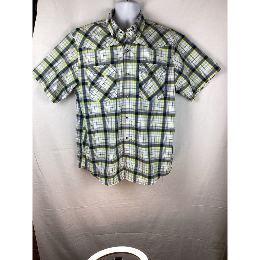 Magellan Men's Large Shirt Relaxed Fit Vented Moisture Wicking Fish Gear Plaid